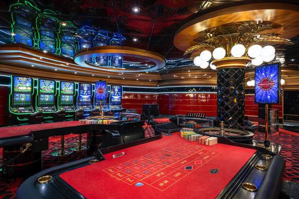 MSC Cruises MSC Fantasia Casino - Credit - Ivan Sarfatti - MSC Rights 4.jpg